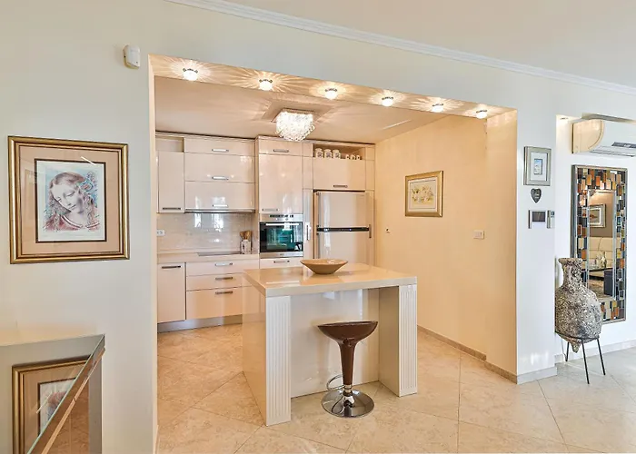 Villa Tomislav Split